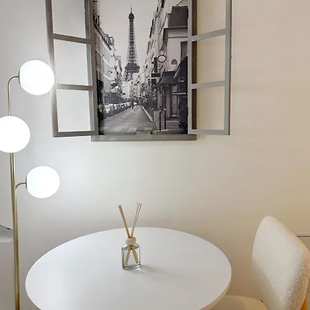 Apartman Louvre 1-min Walk Elegant